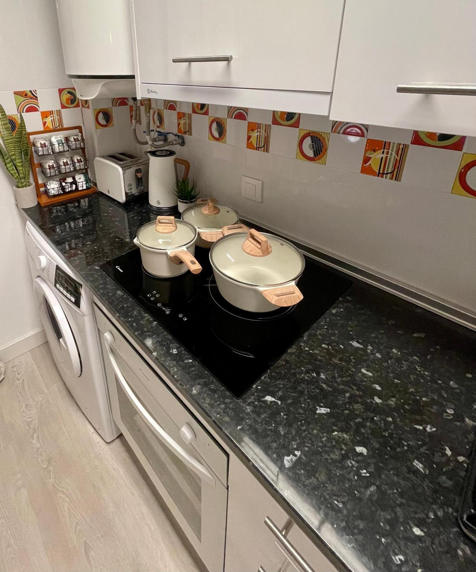 Historical Centre! Private Terrace & Gym-Near Public Parking Apartment Malaga Exterior photo